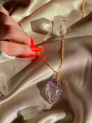 Open image in slideshow, Raw Amethyst Necklace 24K Finish
